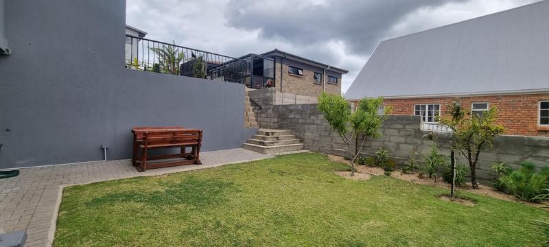 2 Bedroom Property for Sale in Reebok Western Cape